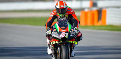 Penderitaan Aleix Espargaro Bersama Aprilia thumbnail